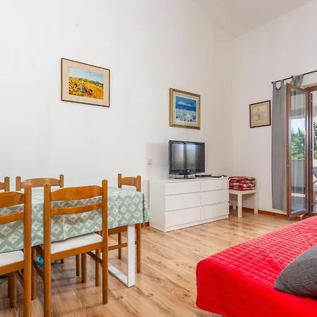 Apartment In With Wifi *