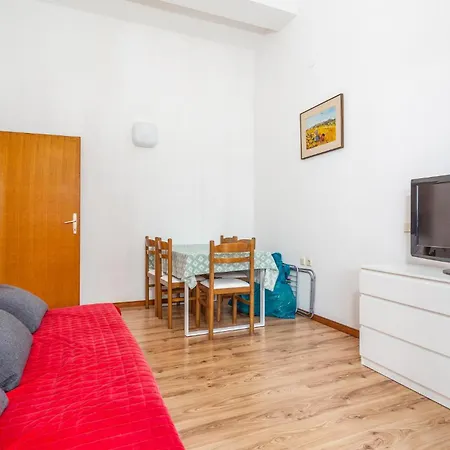 Apartment In With Wifi