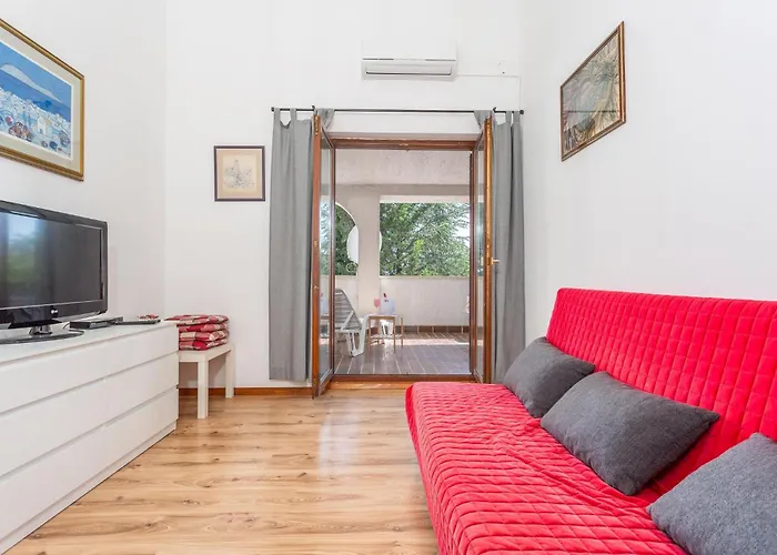 In With Wifi Apartment *